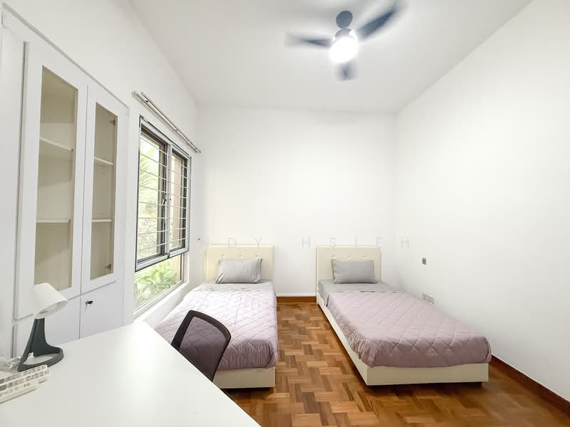 Maple Woods, 985 Bukit Timah Road, Room Rental, 200 sqft, Condominium For Rent, by Mandy Hsieh, 500074565 - Bedroom - PropertyGuru.com.sg