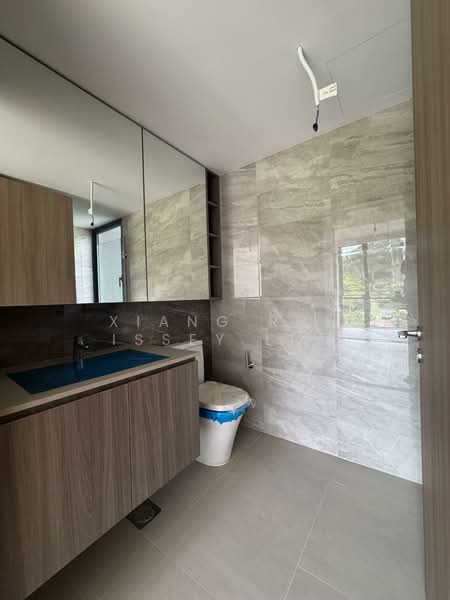 The Botany at Dairy Farm, 3 Dairy Farm Walk, 4 Bedrooms, 1,292 sqft, Condominium For Rent, by Xiang Rui Issey Lim, 500074591 - Bathroom - PropertyGuru.com.sg