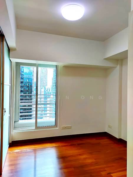 The Sail @ Marina Bay Condominium For Sale at S$ 1,950,000 | PropertyGuru Singapore - 2nd Bedroom 