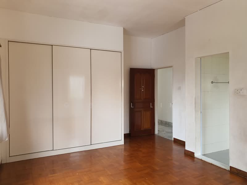 Lion Towers Apartment For Sale at S$ 3,900,000 | PropertyGuru Singapore - Interior