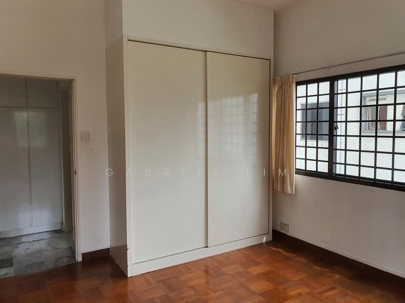 Lion Towers Apartment For Sale at S$ 3,900,000 | PropertyGuru Singapore - Interior