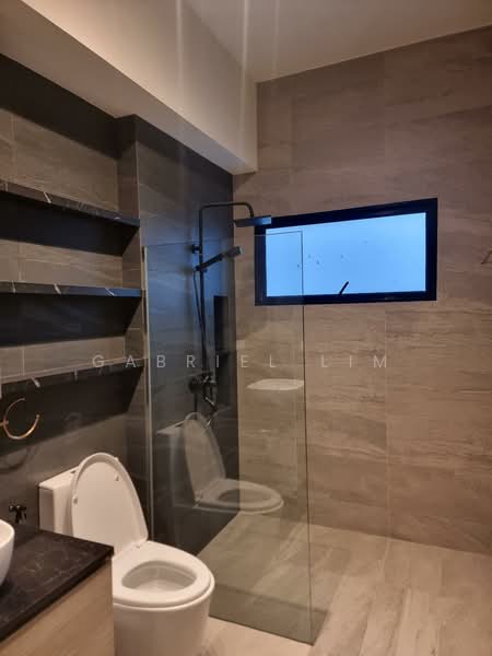 Lion Towers Apartment For Sale at S$ 3,900,000 | PropertyGuru Singapore - Bathroom