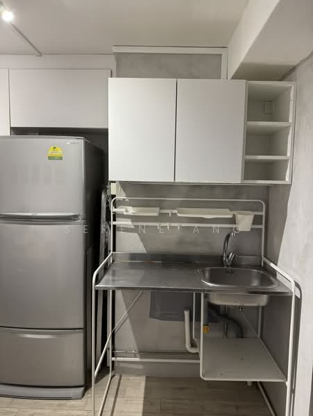 160 Mei Ling Street, 160 Mei Ling Street, Room Rental, 135 sqft, HDB Flat For Rent, by Serene Ang, 500074602 - Kitchen - PropertyGuru.com.sg