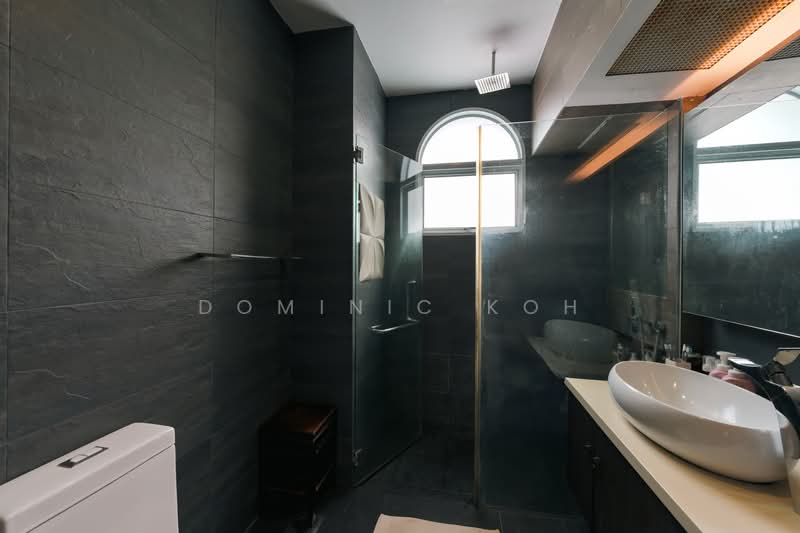 Stratton Road Terraced House For Sale at S$ 4,400,000 | PropertyGuru Singapore - Bathroom