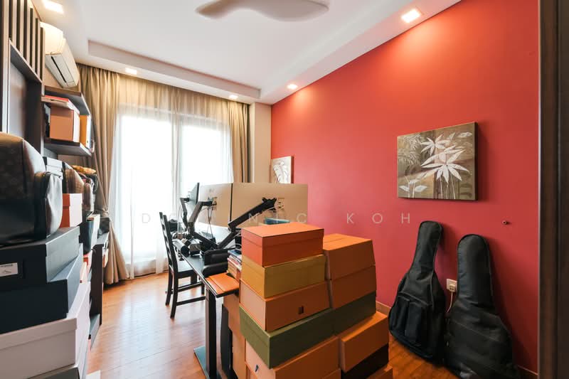 Stratton Road Terraced House For Sale at S$ 4,400,000 | PropertyGuru Singapore - Study