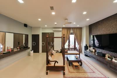 For Sale - Stratton Road