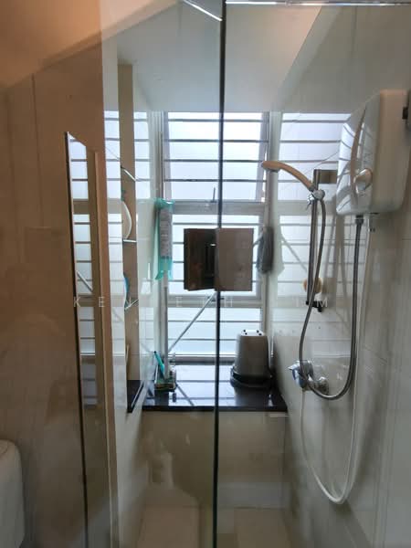 Coralis, 530 Joo Chiat Road, Room Rental, 250 sqft, Condominium For Rent, by Kenneth Sim, 500074627 - Bathroom - PropertyGuru.com.sg