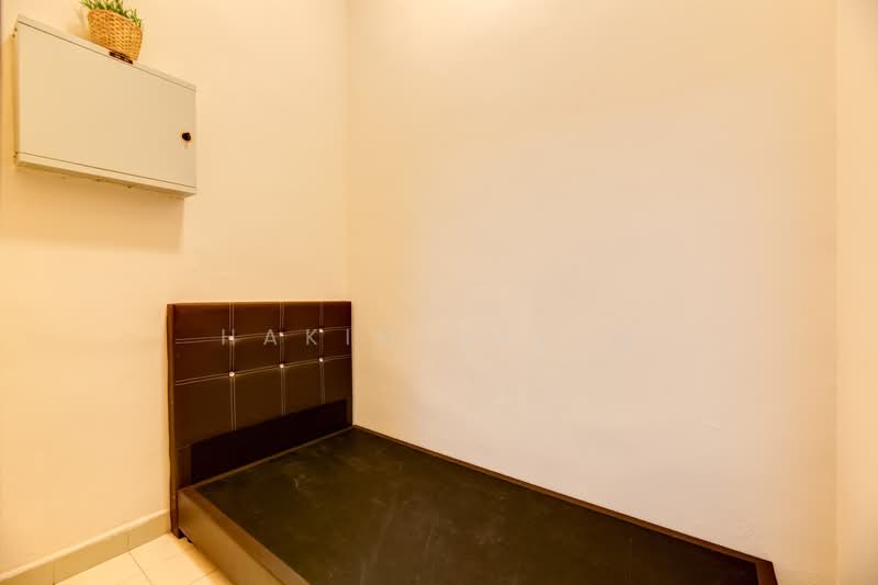 Chelsea Lodge, 300 Tanjong Katong Road, Room Rental, 45 sqft, Condominium For Rent, by Hakim Halim, 500074642 - Bedroom - PropertyGuru.com.sg