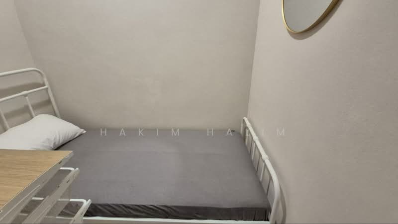 Chelsea Lodge, 300 Tanjong Katong Road, Room Rental, 45 sqft, Condominium For Rent, by Hakim Halim, 500074642 - Bedroom - PropertyGuru.com.sg