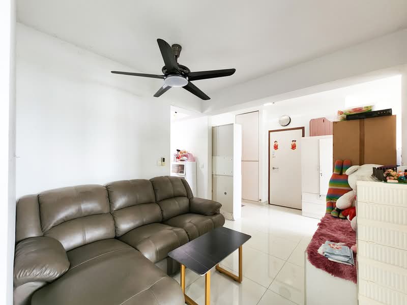 417A Fernvale Link HDB Flat For Sale at S$ 730,000 | PropertyGuru Singapore - Dining Room