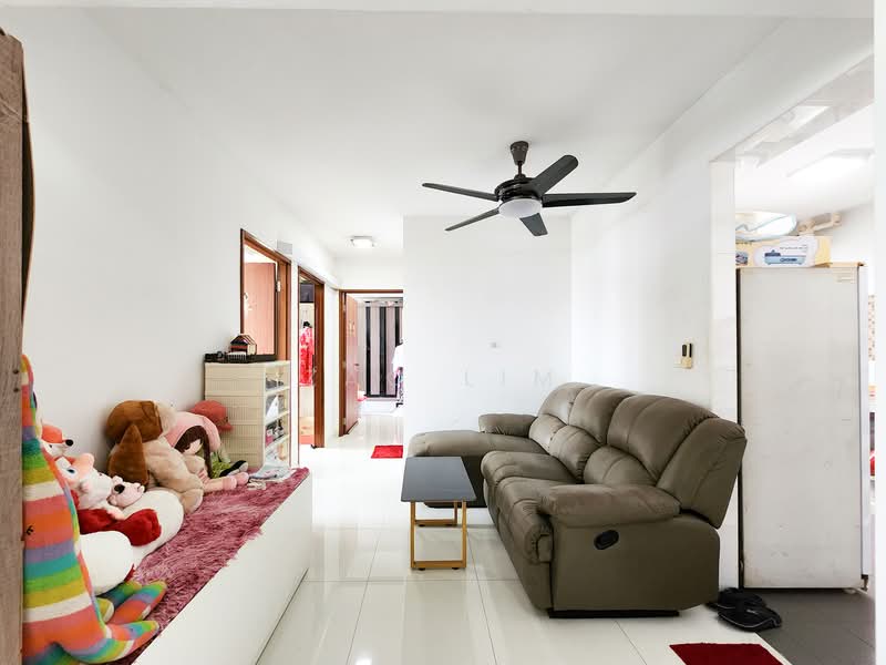 417A Fernvale Link HDB Flat For Sale at S$ 730,000 | PropertyGuru Singapore - Dining Room