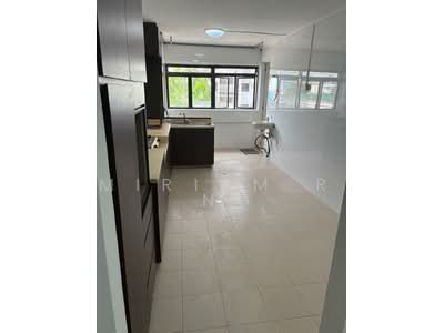 For Sale - 704 Yishun Avenue 5