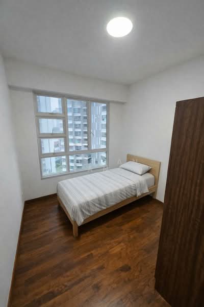 40A Margaret Drive HDB Flat For Sale at S$ 830,000 | PropertyGuru Singapore - Bedroom