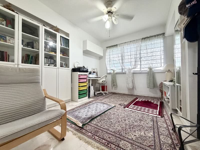 119 Pasir Ris Street 11 HDB Flat For Sale at S$ 780,000 | PropertyGuru Singapore - Study