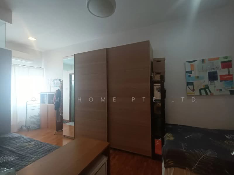 Goodlink Park Terraced House For Sale at S$ 4,000,000 | PropertyGuru Singapore - Bedroom