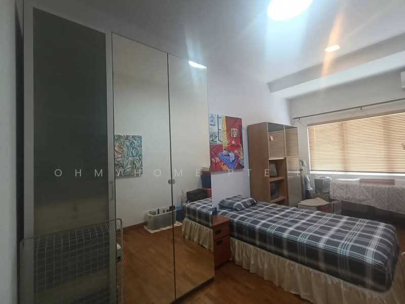 Goodlink Park Inter-terrace Freehold Terraced House For Sale at S$ 4,000,000 | PropertyGuru Singapore - Bedroom