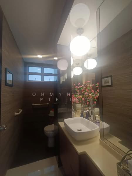 Goodlink Park Terraced House For Sale at S$ 4,000,000 | PropertyGuru Singapore - Bathroom