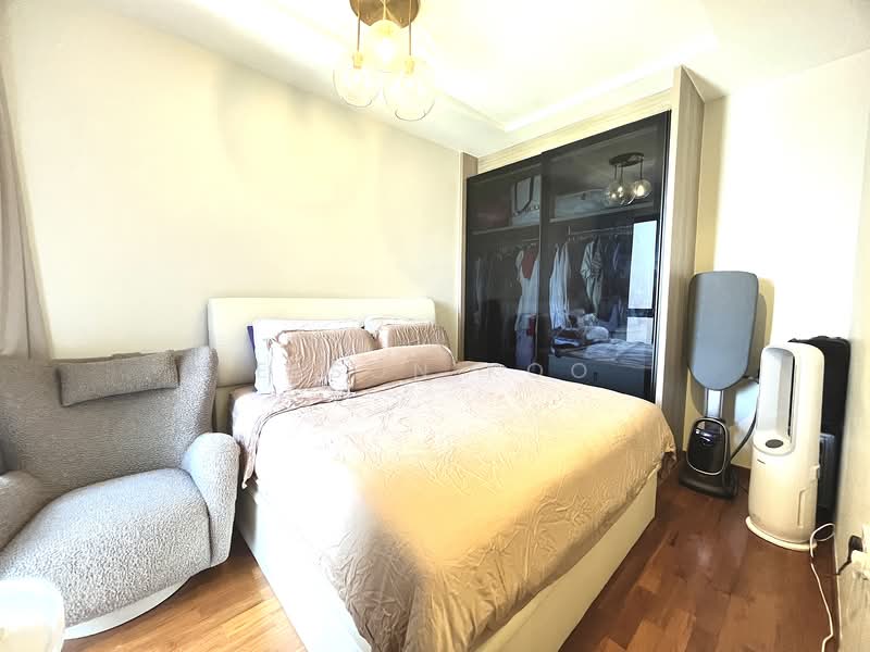 Urban Treasures Condominium For Sale at S$ 1,500,000 | PropertyGuru Singapore - Bedroom