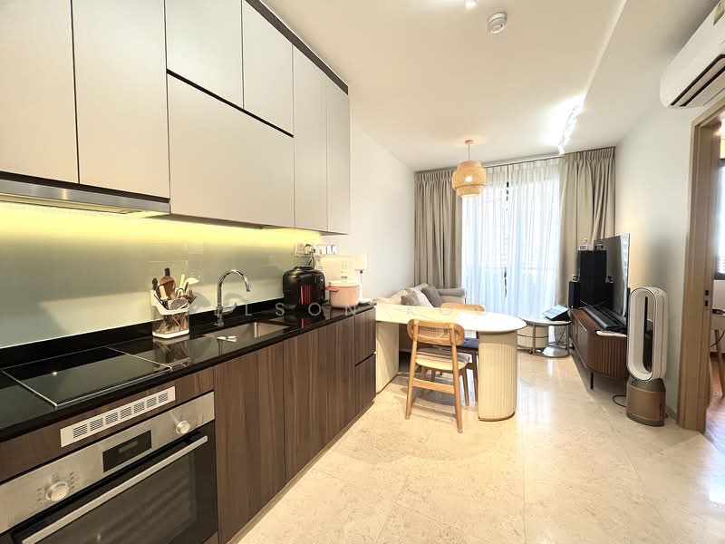 Urban Treasures Condominium For Sale at S$ 1,500,000 | PropertyGuru Singapore - Kitchen