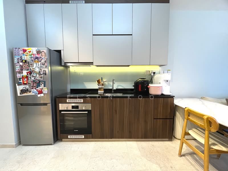 Urban Treasures Condominium For Sale at S$ 1,500,000 | PropertyGuru Singapore - Kitchen