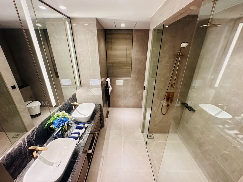 Grand Dunman Condominium For Sale at S$ 6,015,000 | PropertyGuru Singapore - Bathroom