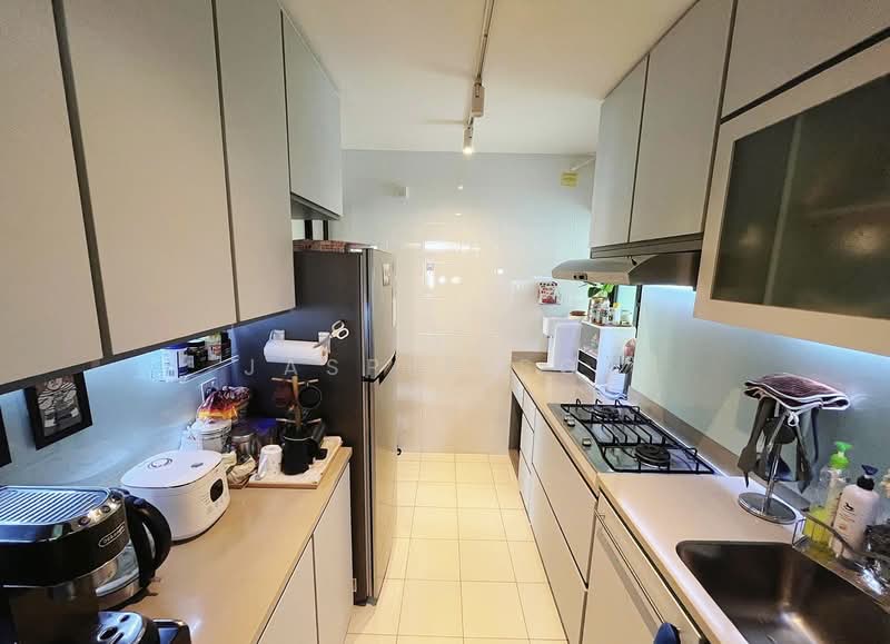 86 Dawson Road HDB Flat For Sale at S$ 1,300,000 | PropertyGuru Singapore - Kitchen