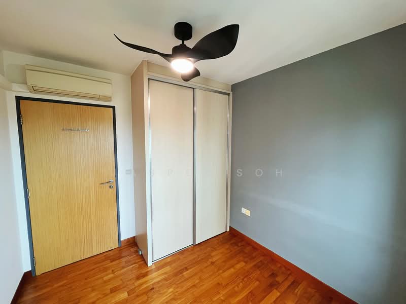 86 Dawson Road HDB Flat For Sale at S$ 1,300,000 | PropertyGuru Singapore - Bedroom