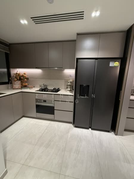 Pinery Residences, Tampines Street 94, 4 Bedrooms, 1,141 sqft, Condominium For Sale, by Zhenglin Ling, 500074711 - Kitchen - PropertyGuru.com.sg