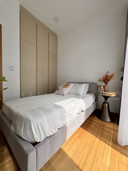 The Serenno Apartment For Sale at S$ 2,680,000 | PropertyGuru Singapore - Bedroom