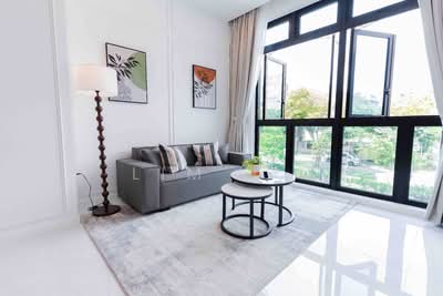 For Sale - Kovan Jewel