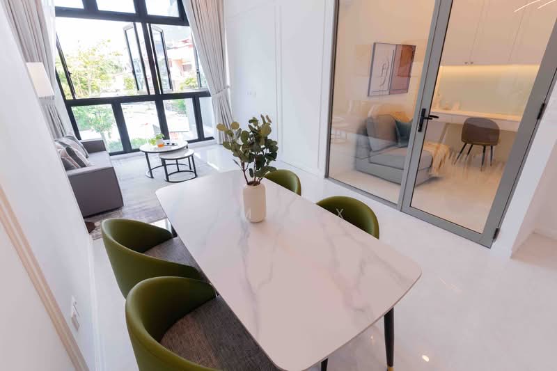 Kovan Jewel Condominium For Sale at S$ 1,633,000 | PropertyGuru Singapore - Living Room