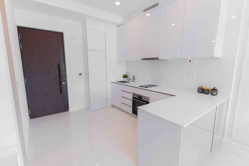 Kovan Jewel Condominium For Sale at S$ 1,633,000 | PropertyGuru Singapore - Kitchen
