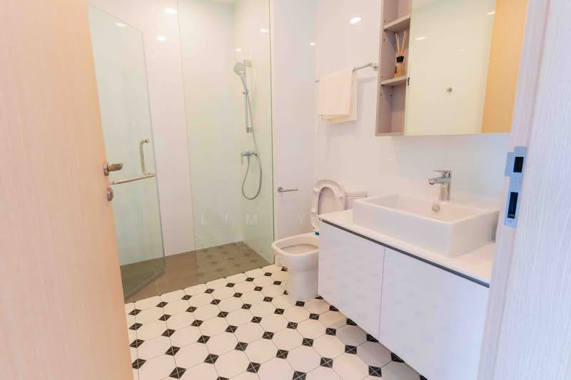Kovan Jewel Condominium For Sale at S$ 1,633,000 | PropertyGuru Singapore - Bathroom