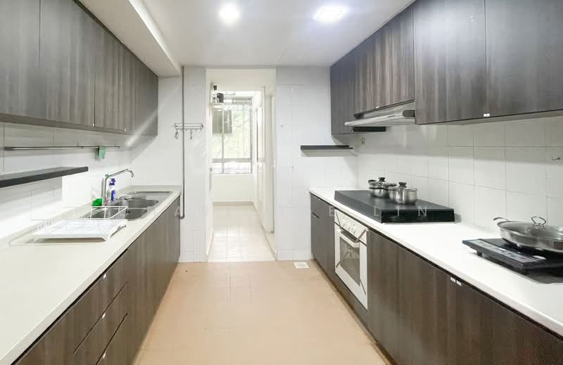 The Blossomvale, 900 Dunearn Road, Room Rental, 200 sqft, Condominium For Rent, by Charlotte Lin, 500074716 - Kitchen - PropertyGuru.com.sg