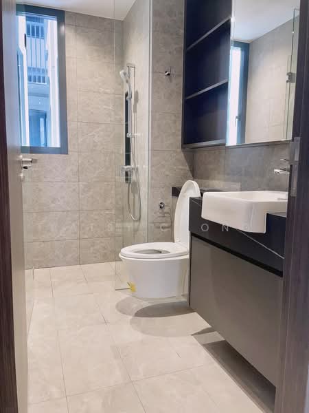 Parc Clematis, 8 Jalan Lempeng, 3 Bedrooms, 904 sqft, Condominium For Rent, by Patsy Chong, 500074747 - Bathroom - PropertyGuru.com.sg