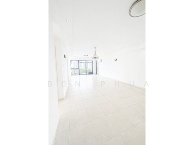 For Sale - The Tanamera