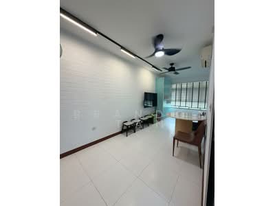 For Rent - 448A Sengkang West Way