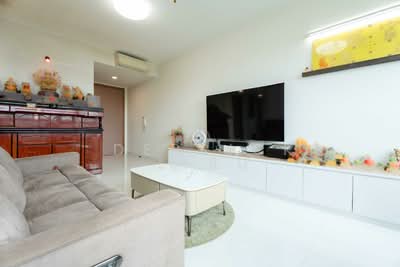 For Sale - CHEAP | 3 Bedder located at Pasir Ris Drive 1! Belysa