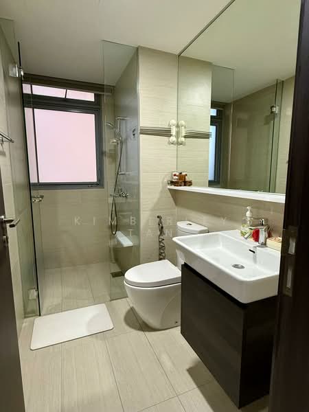 RiverTrees Residences, 21 Fernvale Close, 3 Bedrooms, 947 sqft, Condominium For Rent, by Kimberley Tan, 500074787 - Bathroom - PropertyGuru.com.sg