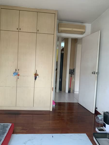 For Sale - 535 Woodlands Drive 14