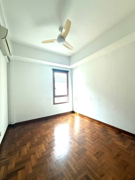 Tanah Merah Kechil Road, , 5 Bedrooms, 3,000 sqft, Terraced House For Rent, by Desmond Yeo, 500074803 - Bedroom - PropertyGuru.com.sg