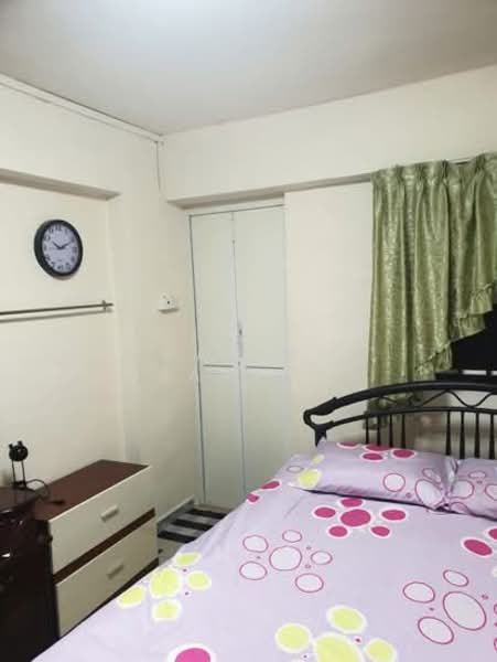 158 Bedok South Avenue 3, 158 Bedok South Avenue 3, Room Rental, 150 sqft, HDB Flat For Rent, by Hayati Jantan, 500074817 - Bedroom - PropertyGuru.com.sg