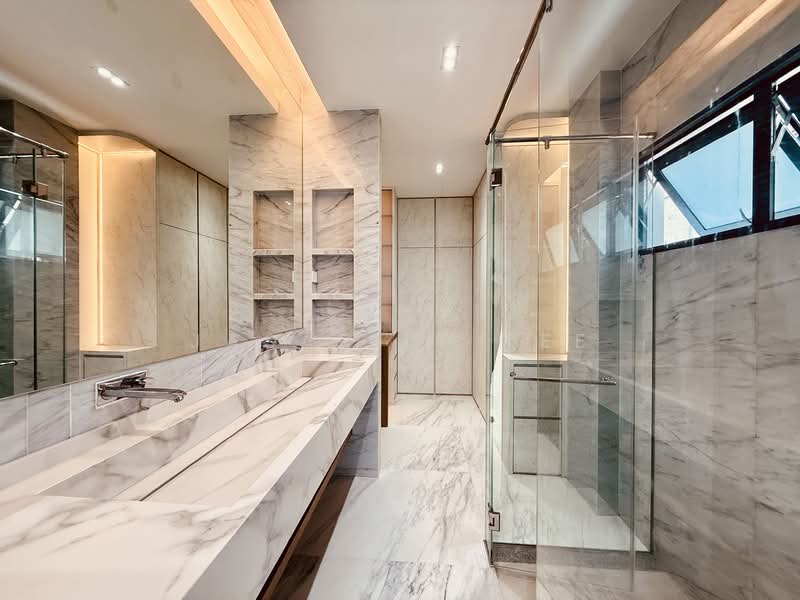 ⭐️⭐️LANDED7772 @ RENOVATED SEMI-D OFF SIGLAP Semi-Detached House For Sale at S$ 6,990,000 | PropertyGuru Singapore - Bathroom