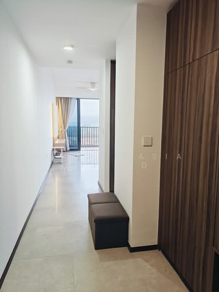 Lentor Modern, Lentor Central, 4 Bedrooms, 990 sqft, Condominium For Rent, by CLEO, 500074822 - Corridor - PropertyGuru.com.sg
