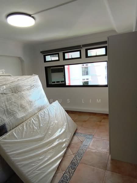 517D Jurong West Street 52, 517D Jurong West Street 52, 3 Bedrooms, 1,238 sqft, HDB Flat For Rent, by Cyrus Lim, 500074833 - Bedroom - PropertyGuru.com.sg