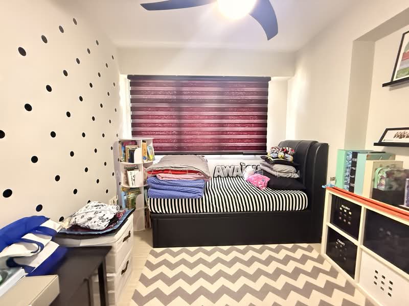 671B Yishun Avenue 4 HDB Flat For Sale at S$ 680,000 | PropertyGuru Singapore - Bedroom