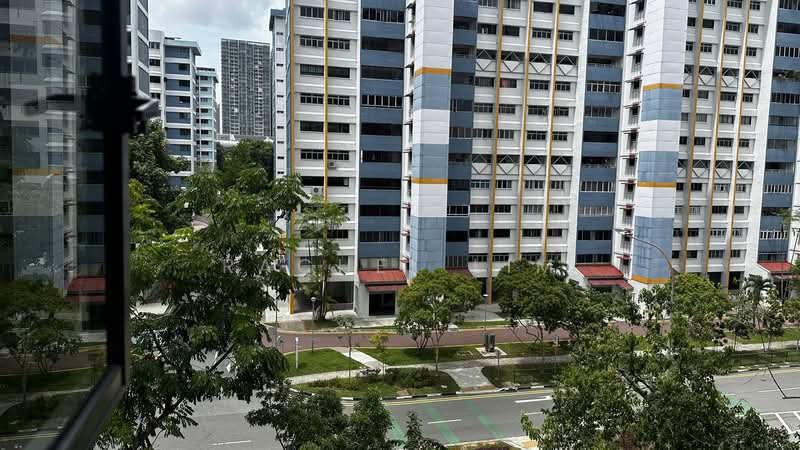 320 Ang Mo Kio Avenue 1 HDB Flat For Sale at S$ 548,000 | PropertyGuru Singapore - Exterior