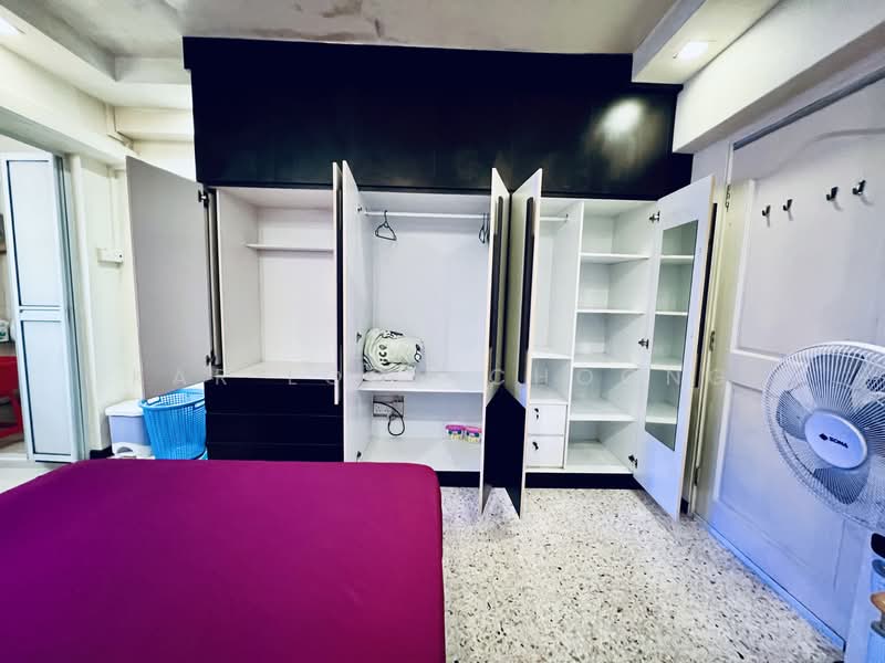 205 Tampines Street 21, 205 Tampines Street 21, Room Rental, 150 sqft, HDB Flat For Rent, by Kar Loon Choong, 500074844 - Bedroom - PropertyGuru.com.sg