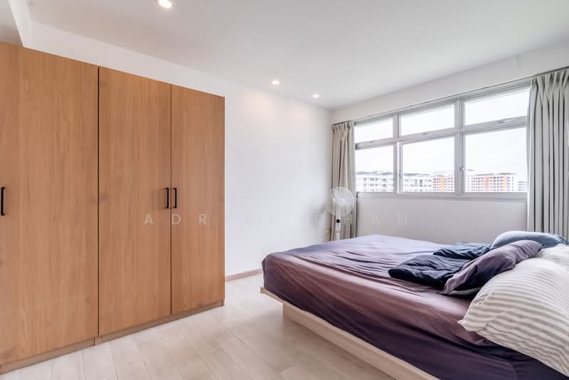 890B Tampines Avenue 1 HDB Flat For Sale at S$ 688,000 | PropertyGuru Singapore - Bedroom