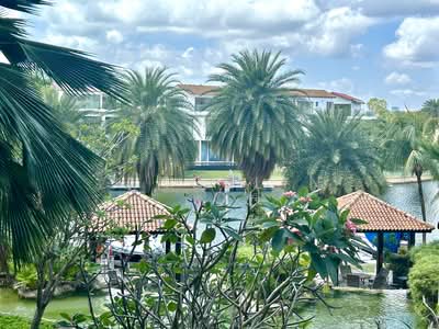 For Sale - The Berth by the Cove